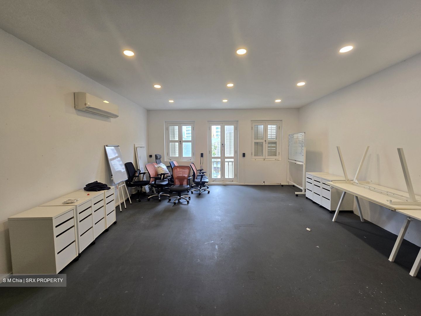 Mohamed Sultan Road (D9), Office #560313681